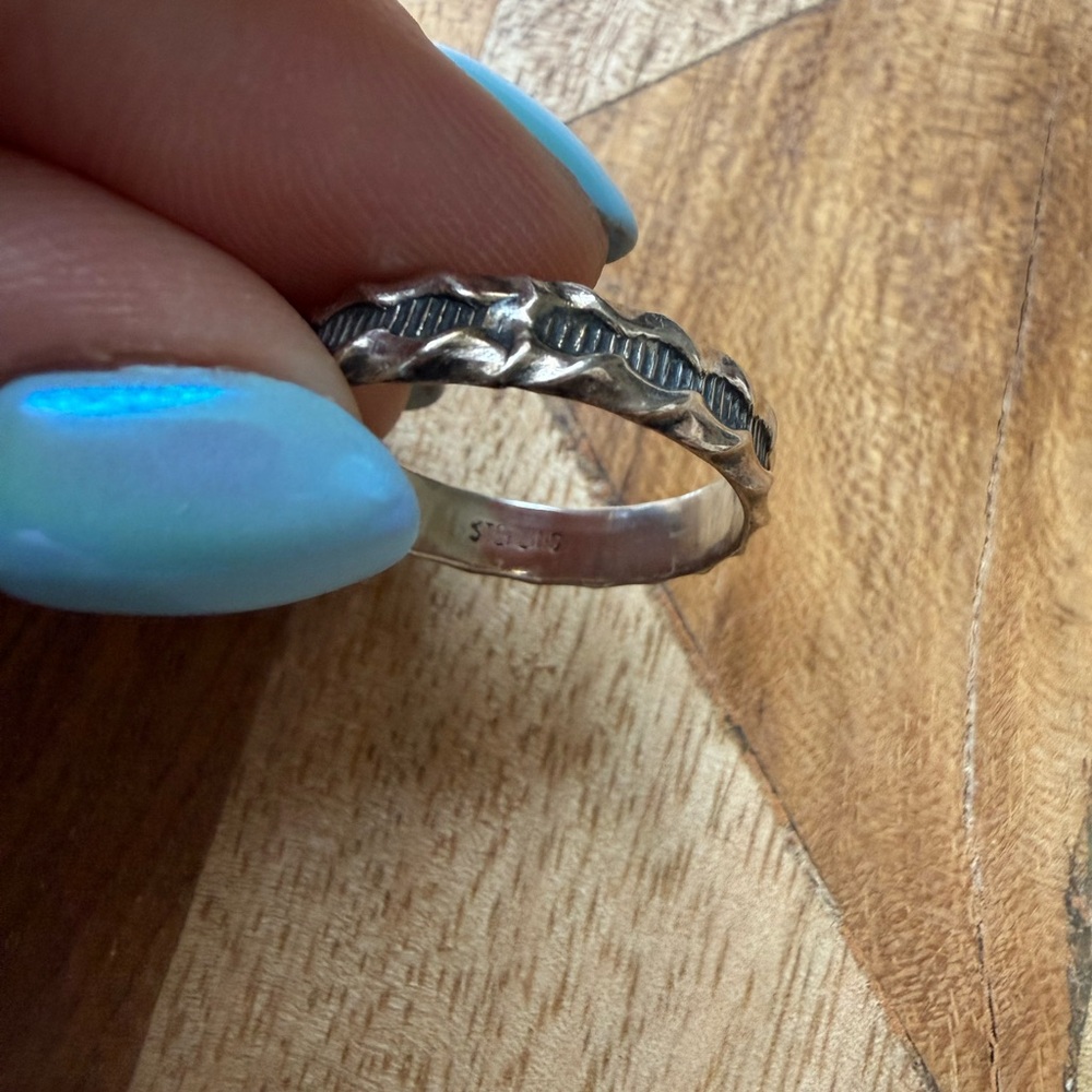STERLING SILVER Wavy Rope-Textured Stackable Ring - Picture 2 of 2
